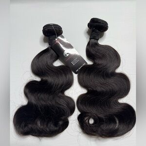 16 In  Premium unprocessed  Virgin Thick Human hair Black Bundles